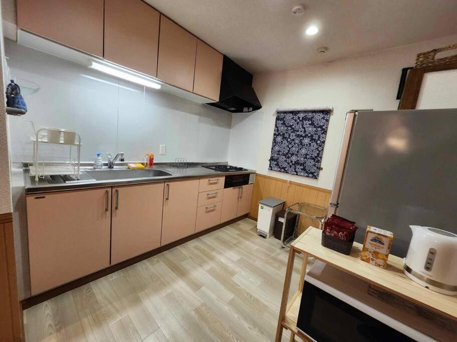 蒼い家温泉付貸別荘cozy Blue House Onsen Hot Spring Shiraoi Εξωτερικό φωτογραφία